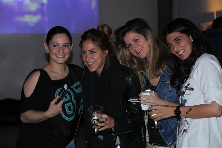 Online Collaborative Party